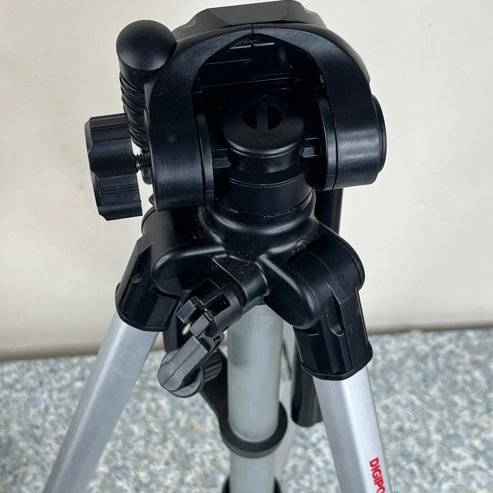 Digipower Tripod TP-TR53 Silver Aluminum Lightweight Camera Stand With Bag